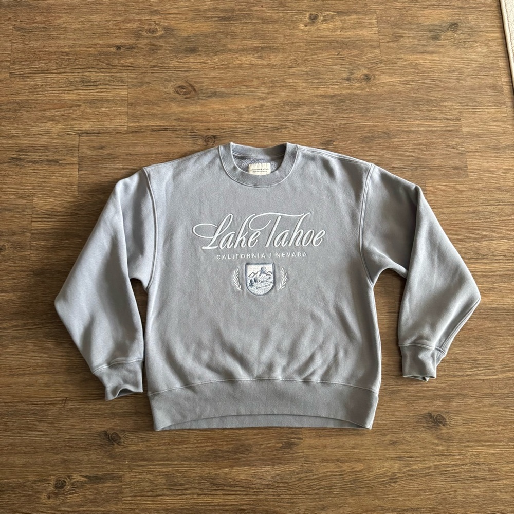 Abercrombie Lake Tahoe Sweatshirt